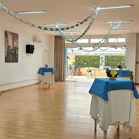 Residencia Alfil Apartment Malaga