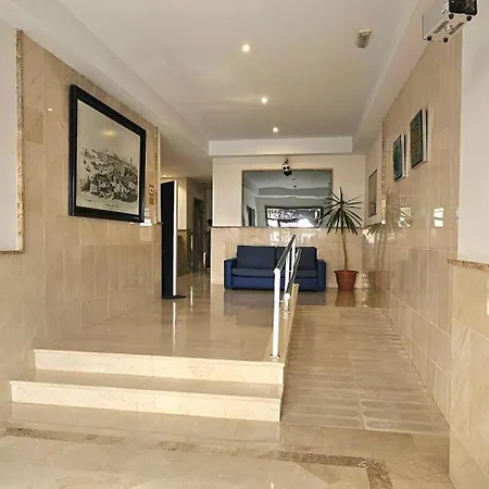 Residencia Alfil Apartmán Màlaga